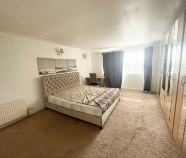 4 bedroom house to rent - Photo 4