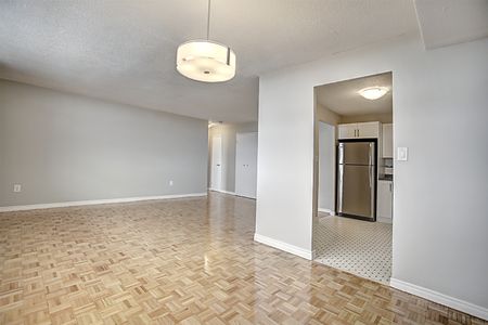 Susan Towers - Photo 3