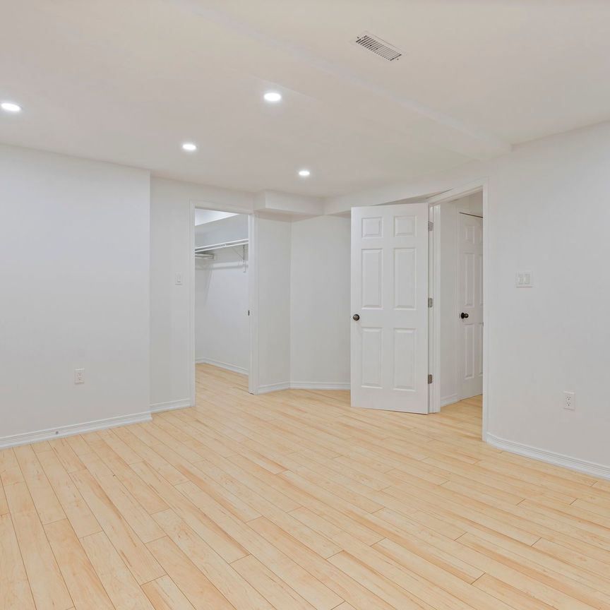 For Lease - 1230 Oakhill Avenue, Oshawa, Ontario - Photo 1