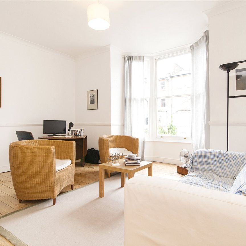 Time Square, Colvestone Crescent, London, E8 2LT - Photo 1