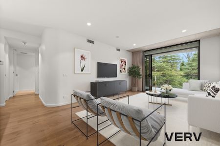 LUXURY APARTMENT IN THE HEART OF BRADDON - Photo 5