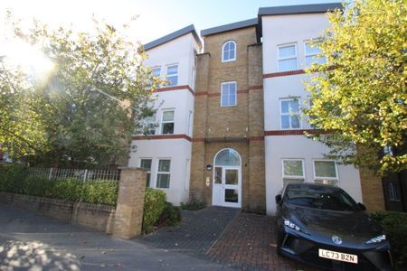 Moreton Road, South Croydon CR2, Property for rent - Photo 4