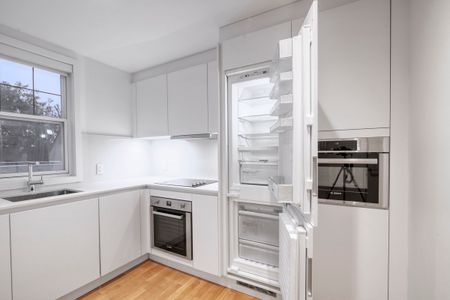 5556 Snowdon Street - Photo 5