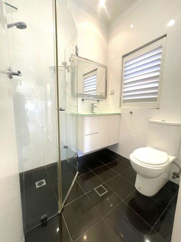 Move In And Enjoy - Full Brick Home - Photo 4