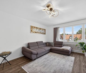 Charmante 3.5 Zimmer Wohnung mit Seeblick - Foto 1