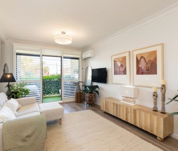 2/95 Crown Road, Queenscliff NSW 2096 - Apartment For Rent | Domain - Photo 1