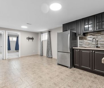 For Lease - 4 Hisey [Basement] Crescent, Toronto, Ontario - Photo 4