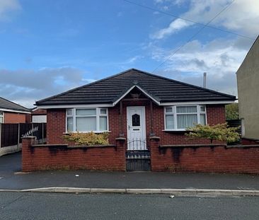 2 Bedroom Detached Bungalow - Photo 2