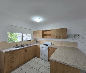 GREAT LOCATION !!! - Photo 4