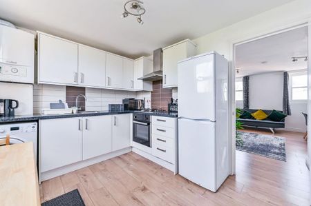 2 bedroom flat to rent - Photo 5