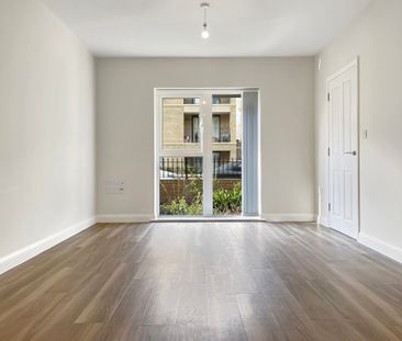 A wonderfully presented five bedroom home, with double garage and e... - Photo 4