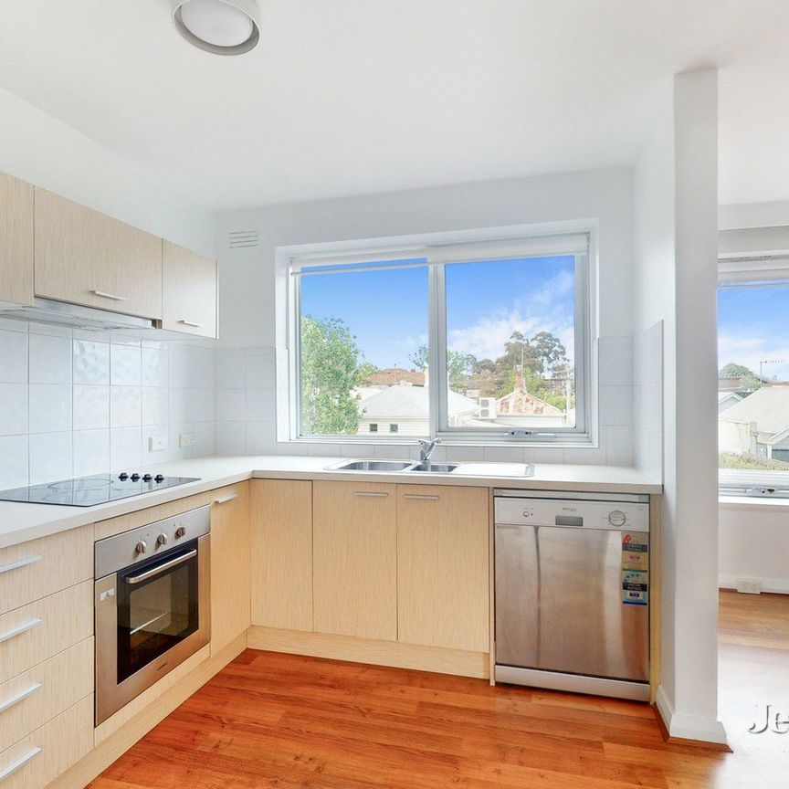 4/13 Arkle St, Prahran - Photo 1