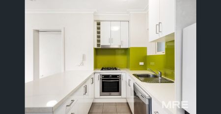 Live in style in the Domain precinct - Photo 2