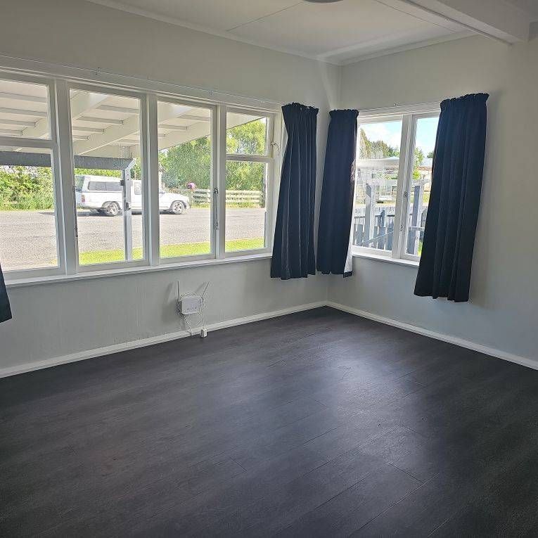 b/88 Victoria Street, Carterton Wellington 5713 - Photo 1