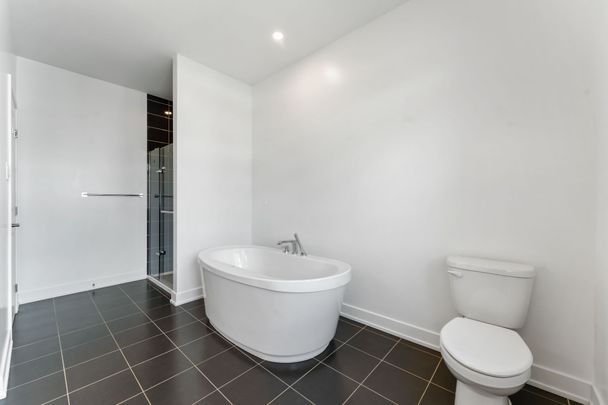 For Lease - 27 Peony Lane, Blossom Park - Airport and Area, Ontario - Photo 1