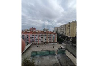 Apartamento T3 em Lisboa