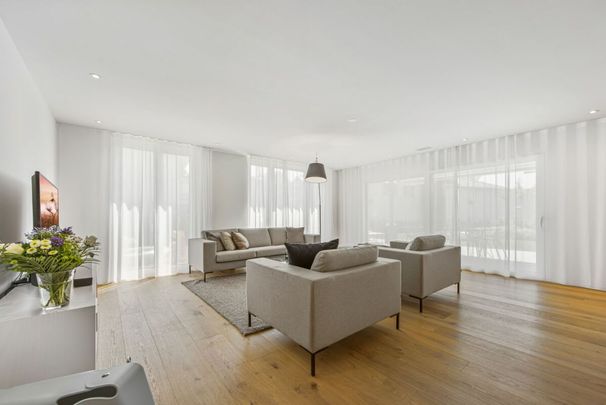4.5 Zimmer, 142 m², EG - Foto 1