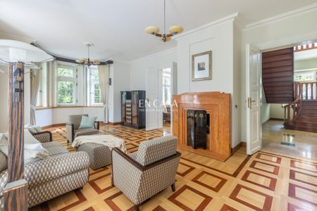 Unikatowa willa w sercu północnego Milanówka - Photo 3