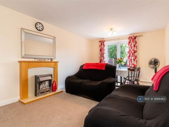 3 bedroom detached house to rent - Photo 1