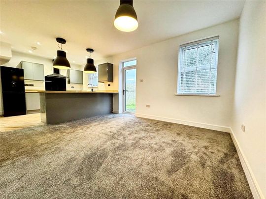 3 bedroom semi-detached house to rent - Photo 1