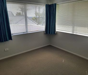 Peaceful & Safe with views - Photo 2