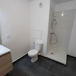 location Appartement T1 DE 29.93m² À LE BLANC MESNIL - Photo 3