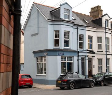 1 bedroom ground floor flat to rent - Photo 1