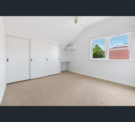 46 Knowles Avenue, North Bondi, NSW 2026 - Photo 2
