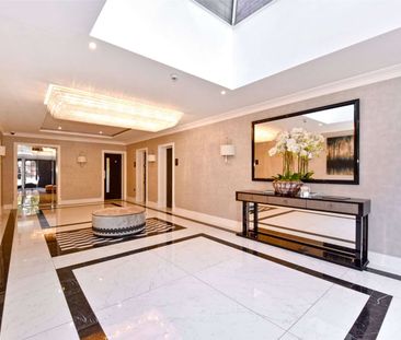 An exclusive, luxury apartment located on one of Beaconsfield's pre... - Photo 6