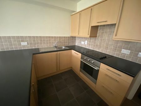 St. Johns Court, Chesterfield, S41 - Photo 2