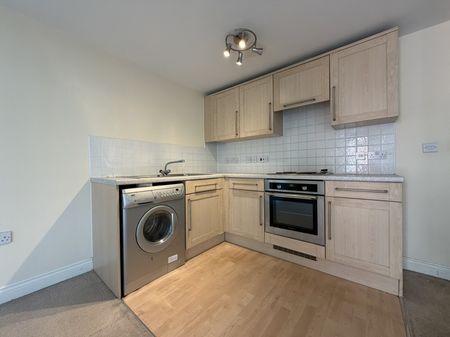 Marcus House, New North Road - Photo 3
