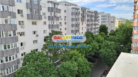 Inchiriere apartament 2 camere Timpuri Noi Vitan LOC DE PARCARE - Photo 5