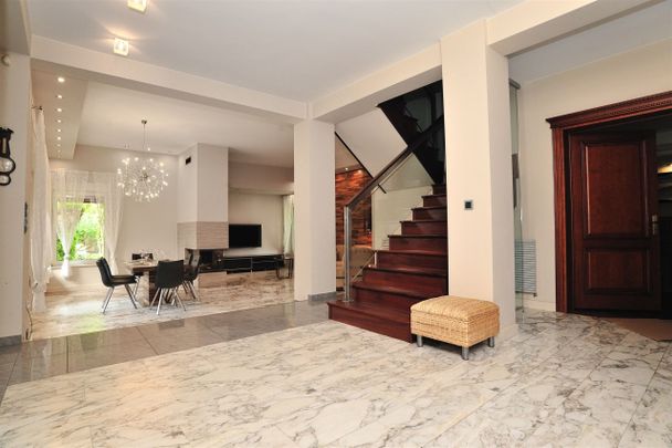 Dom na wynajem - Zdjęcie 1