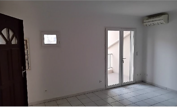 Location - Appartement T2 de 41 m² avec balcon dans immeuble sécurisé - Photo 1