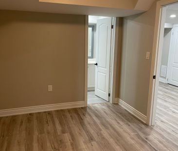 For Lease - 34 EBURY (Lower) Drive, Brampton, Ontario - Photo 3