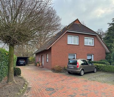 Gemütliche Dachgeschosswohnung mit Einbauküche in zentraler, dennoc... - Photo 1