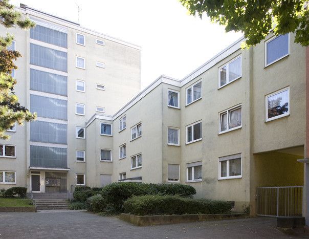 Hier wird frisch für Sie saniert! Schöne City-Wohnung in Zentraler Lage - Photo 1