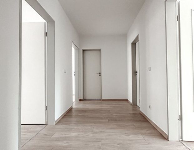 3-ZI Wohnung mit BALKON und TIEFGARAGE! - Foto 1