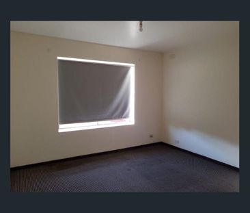 2 Bedroom Flat - Photo 1