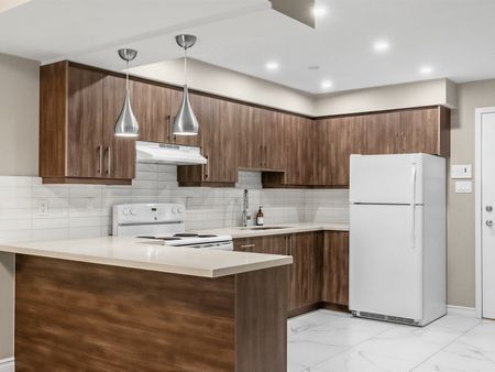 For Lease - 880 Broadview Avenue Unit# 2, Toronto, Ontario - Photo 5