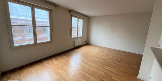 Location Appartement 1 pièce 37m² LILLE 59000 - Photo 3