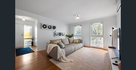 Modern Living in Low Maintenance Surrounds! - Photo 2