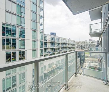 Riverside Square Lofts 15-45 , #907 - Photo 5