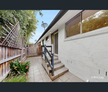 3/3 Farringdon Street, Pascoe Vale, Vic 3044 - Photo 5