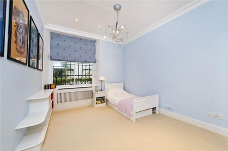 3 bedroom flat to rent - Photo 4