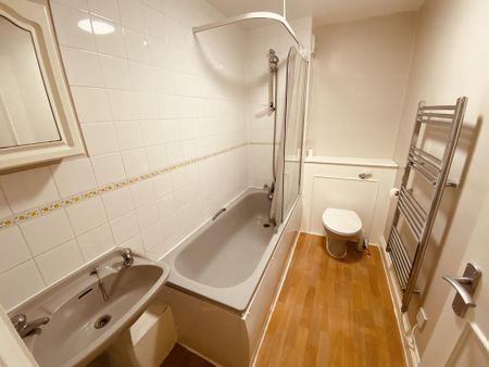 Studio to rent - Photo 5