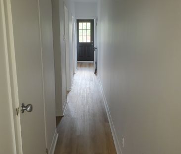 Logement Rénové 3 1/2 - Personne Seule - Photo 2