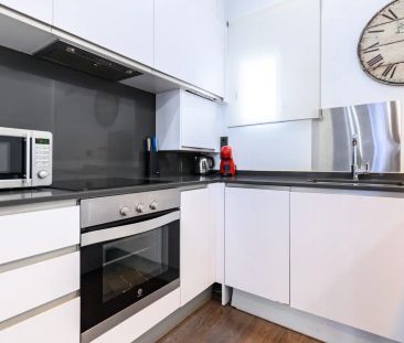 2-bedroom apartment for rent in Sol, all bills included. - Photo 3