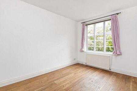 3 bedroom flat to rent - Photo 5