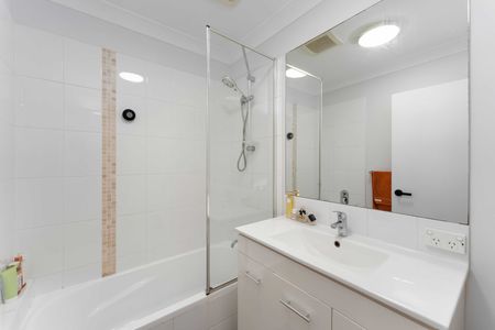 Modern Townhouse in Halpine Lake Complex - Photo 3